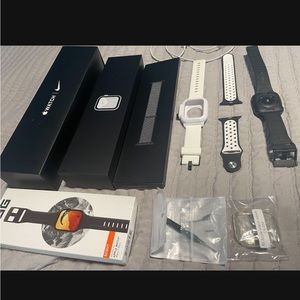 Apple Watch Nike series 5 plus accessories
